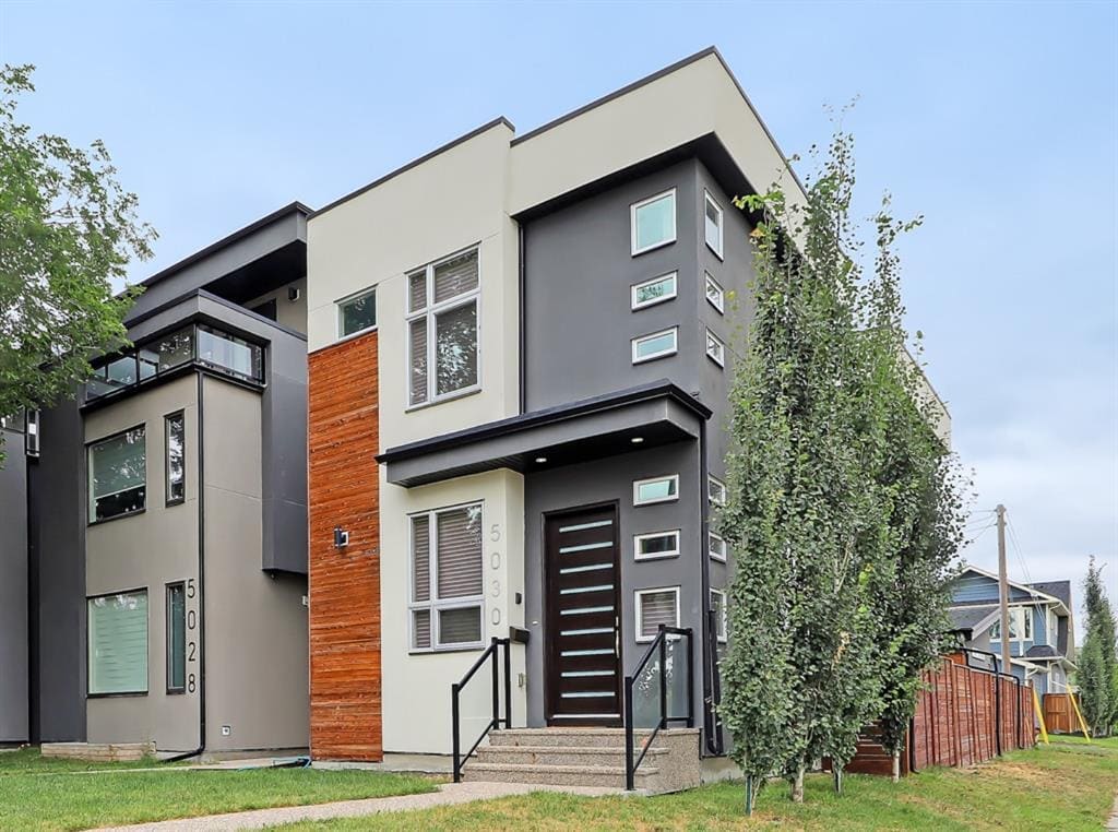 Modern luxury infill homes in Altadore near Marda Loop