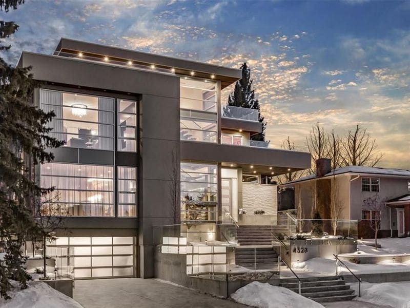 Contemporary luxury home in Britannia near the Elbow River